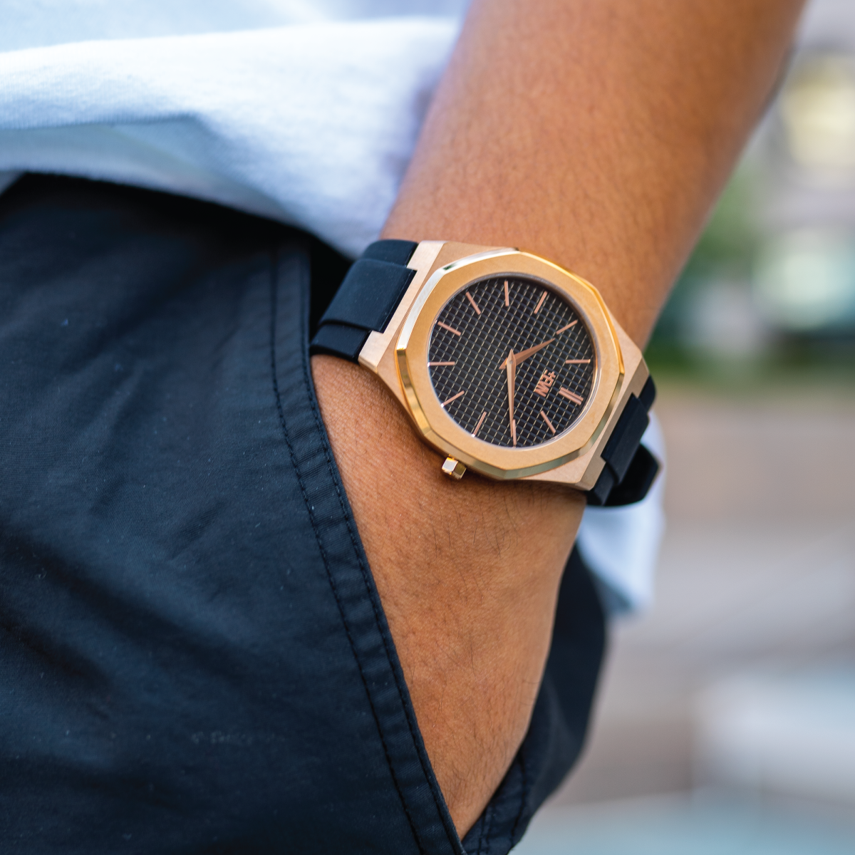 Gold watch rubber strap sale